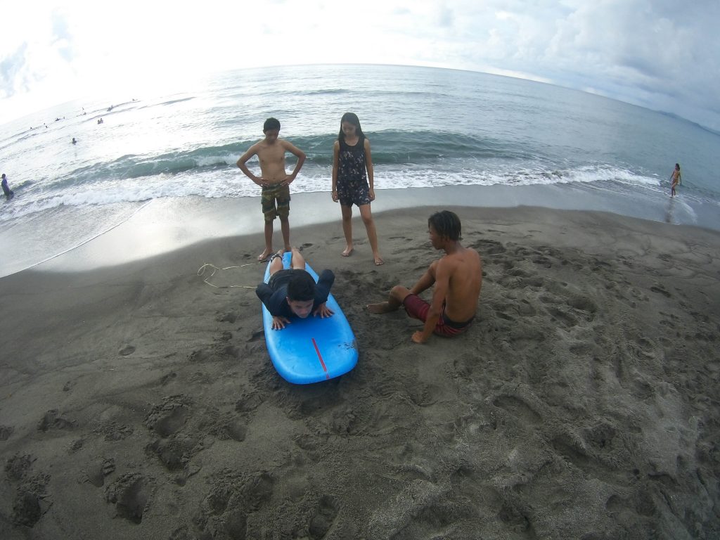 San Juan Surf Beach - La Union